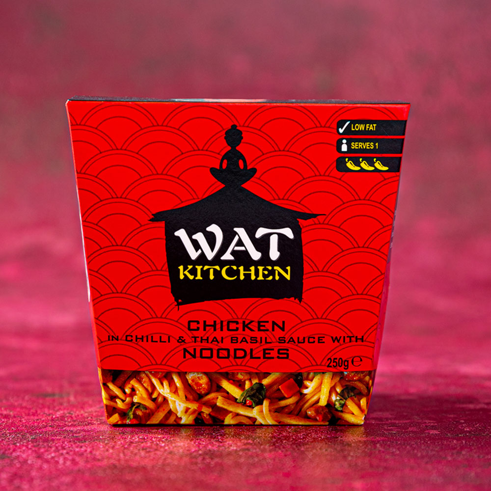 Chicken in Chilli & Thai Basil Sauce with Noodles